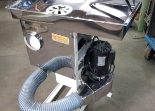 Debulhador AGMAC-DCA- 2000 MINI - máquina debulhar alho - uso industrial ou agrícola