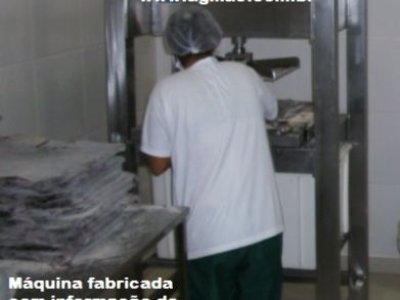 Cortador Pneumático para balas de Banana   - AGMAC-CPB  40/2x2