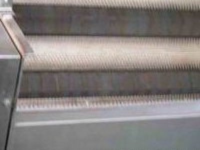 LAVADOR E DESCASCADOR ABRASIVO DE RAÍZES, FRUTAS E OUTROS - AGMAC - LDR-500